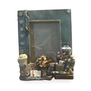 Vintage 3D Resin Picture Frame Green Artist Theme Paint Brushes Books Floral